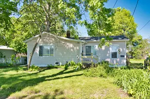 652 N 7th St, Niles, MI 49120 - Photo 1