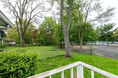 4557 Brooklyn Avenue SE, Grand Rapids, MI 49508 - Photo 4
