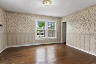 111 N Jefferson St, Lowell, MI 49331 - Photo 30