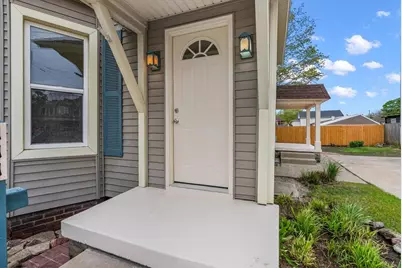111 N Jefferson Street, Lowell, MI 49331 - Photo 6