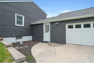2496 W B Avenue, Plainwell, MI 49080 - Photo 26