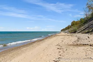 1484 71st St, Fennville, MI 49408 - Photo 8