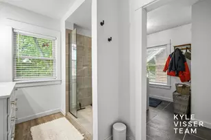 1240 Bemis St SE, Grand Rapids, MI 49506 - Photo 22
