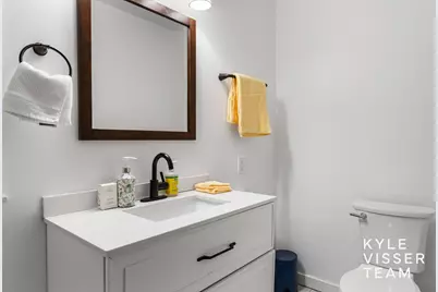 1240 Bemis Street SE, Grand Rapids, MI 49506 - Photo 14