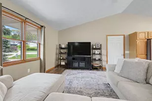 165 Hunter's Trail Ct, Middleville, MI 49333 - Photo 22