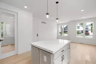 289 W Ann Arbor Trail, Plymouth, MI 48170 - Photo 6