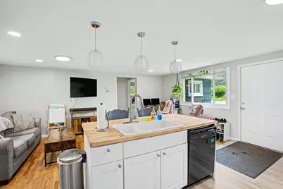 510 W 3rd Street, Buchanan, MI 49107 - Photo 4