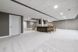 23325 Country Club Dr, South Lyon, MI 48178 - Photo 64
