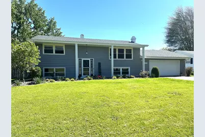 1442 Fruitwood Drive, Saint Joseph, MI 49085 - Photo 2