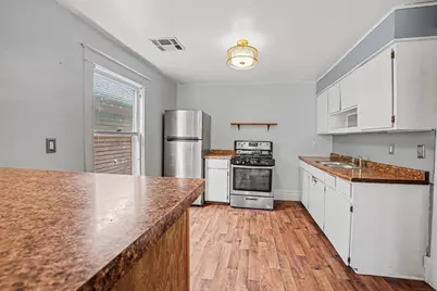 805 W Vine Street, Kalamazoo, MI 49008 - Photo 10