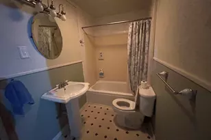 319 S 5th St, Niles, MI 49120 - Photo 8