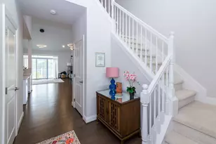 2544 Oxford Cir, Ann Arbor, MI 48103 - Photo 4