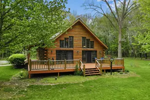 12215 Goffe Rd, Jonesville, MI 49250 - Photo 14