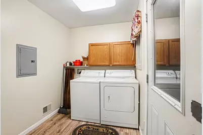 9525 Woodlawn Drive, Portage, MI 49002 - Photo 20