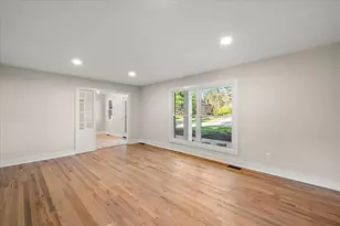 7381 Cathedral Dr, Bloomfield Hills, MI 48301 - Photo 20