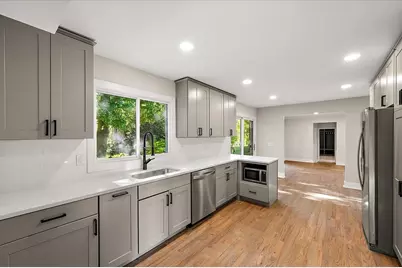 7381 Cathedral Drive, Bloomfield Hills, MI 48301 - Photo 24