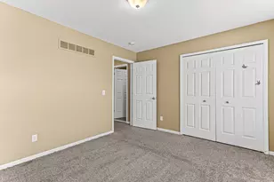49896 Parkside Dr, Northville, MI 48168 - Photo 30