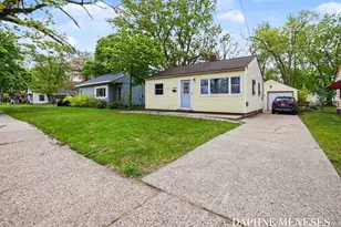 1083 Amity Ave, Muskegon, MI 49442 - Photo 18