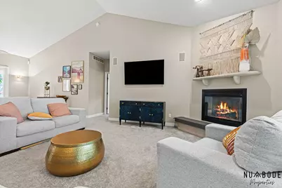 2333 Longmeadow Street NW, Grand Rapids, MI 49504 - Photo 10