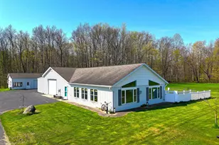 31643 Frost St, Dowagiac, MI 49047 - Photo 48