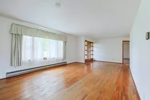 30562 US Hwy 12, Niles, MI 49120 - Photo 16