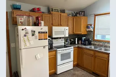 532 W Main Street, Hartford, MI 49057 - Photo 6