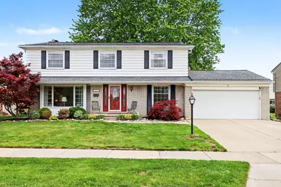 37658 Ladywood, Livonia, MI 48154 - Photo 2