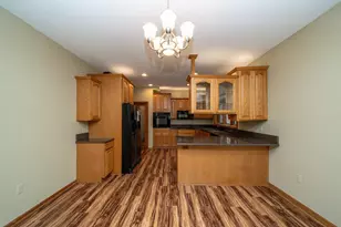 34554 Quaker Valley Rd, Farmington Hills, MI 48331 - Photo 12