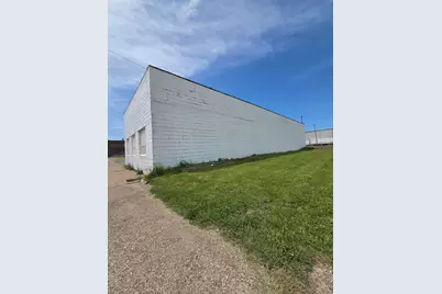 300 Territorial Road, Benton Harbor, MI 49022 - Photo 12