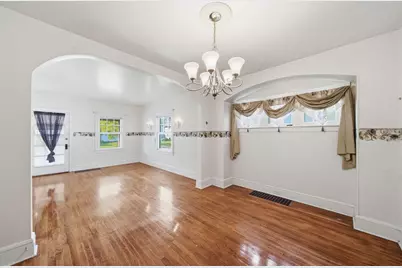228 Wall Street, Jackson, MI 49203 - Photo 10