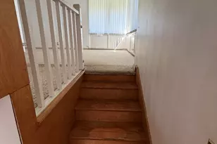1322 Woodkrest Dr, Flint, MI 48532 - Photo 12