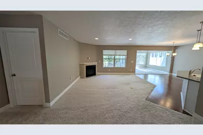 1539 W Addison Way #22, Muskegon, MI 49445 - Photo 2