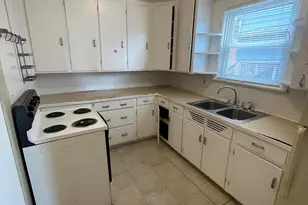 963 Washtenaw Ave, Ypsilanti, MI 48197 - Photo 6