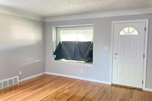 19749 Huntington Rd, Detroit, MI 48219 - Photo 2