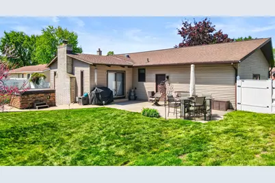 7702 Park Lane Avenue, Jenison, MI 49428 - Photo 2