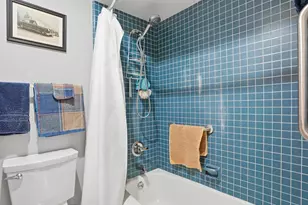 24 Haverhill Ct, Ann Arbor, MI 48105 - Photo 16