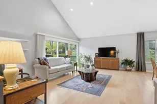 24 Haverhill Ct, Ann Arbor, MI 48105 - Photo 6