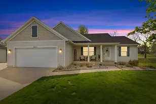 8283 Fairwood Dr, Jenison, MI 49428 - Photo 2