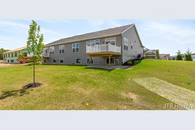 7605 Brook Villa South #135, Allendale, MI 49401 - Photo 4