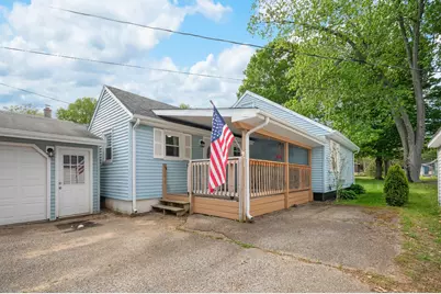 708 W Roe Street, Buchanan, MI 49107 - Photo 12