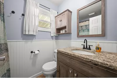 708 W Roe Street, Buchanan, MI 49107 - Photo 10