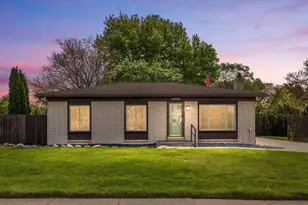 43998 Leonardo Dr, Sterling Heights, MI 48313 - Photo 1