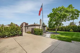 43998 Leonardo Dr, Sterling Heights, MI 48313 - Photo 30