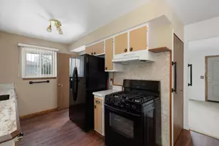 43998 Leonardo Dr, Sterling Heights, MI 48313 - Photo 8