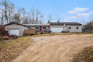 18344 9 Mile Rd, Reed City, MI 49677 - Photo 2