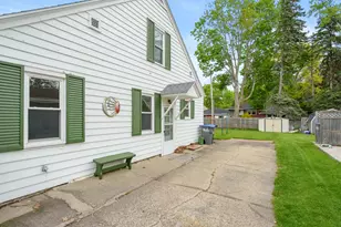 808 Grand Ave, Sturgis, MI 49091 - Photo 28