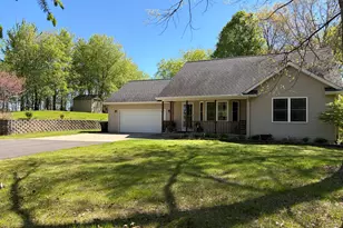 6050 Egan Ave SE, Caledonia, MI 49316 - Photo 2