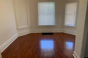 1046 Lafayette Ave SE, Grand Rapids, MI 49507 - Photo 4
