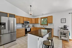 23027 Bobolink Ave, Mattawan, MI 49071 - Photo 12