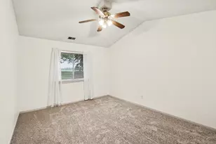 46122 Reedgrass Ln, Van Buren Township, MI 48111 - Photo 6